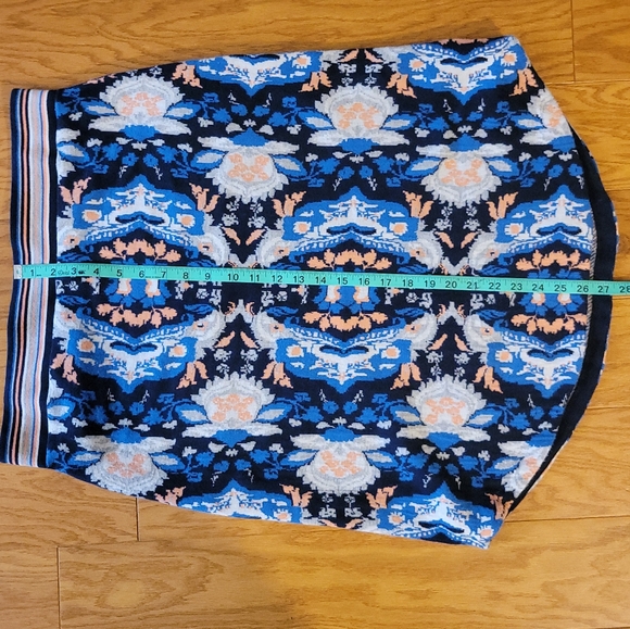 Anthro Moth Antica Sweater Skirt, Size L - Picture 10 of 10